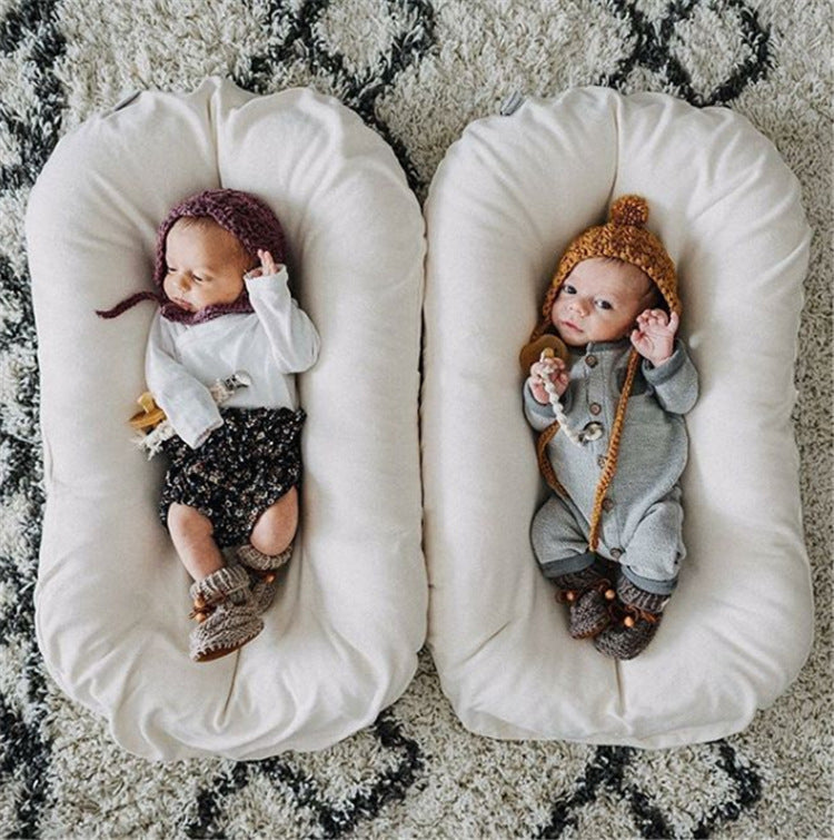 Protective Baby PillowOverview:

Portable and washable

 Suitable for various sleeping positions of the baby
 


 Simulate the warm womb of the mother, bring a full sense of security to bKidsesdeepeeEsdeepeeProtective Baby PillowProtective Baby Pillow