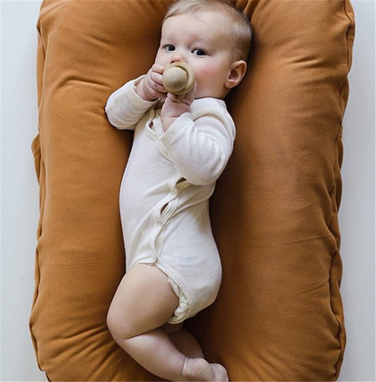 Protective Baby PillowOverview:

Portable and washable

 Suitable for various sleeping positions of the baby
 


 Simulate the warm womb of the mother, bring a full sense of security to bKidsesdeepeeEsdeepeeProtective Baby PillowProtective Baby Pillow