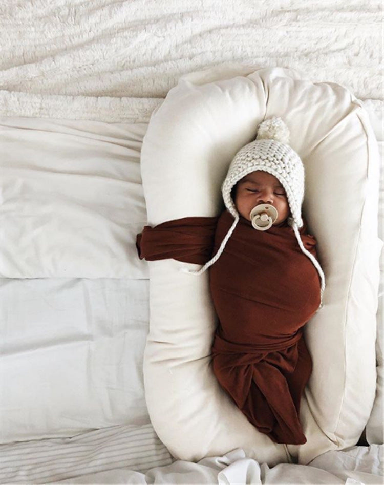 Protective Baby PillowOverview:

Portable and washable

 Suitable for various sleeping positions of the baby
 


 Simulate the warm womb of the mother, bring a full sense of security to bKidsesdeepeeEsdeepeeProtective Baby PillowProtective Baby Pillow