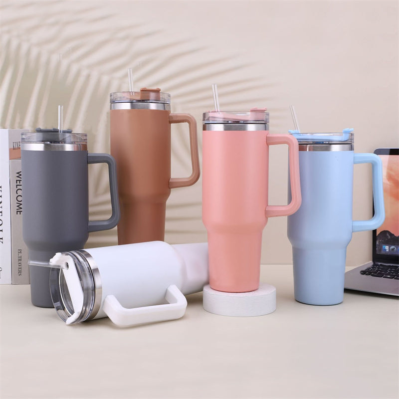 40oz Insulated Stanley CupFeatures and SpecificationsHigh Capacity:Store up to 40 ounces of your favorite beverages, ideal for long days, workouts, hikes, or outdoor adventures.
Double-WalledThermosesesdeepeeEsdeepee40oz Insulated Stanley Cup40oz Insulated Stanley Cup