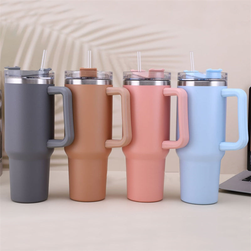 40oz Insulated Stanley CupFeatures and SpecificationsHigh Capacity:Store up to 40 ounces of your favorite beverages, ideal for long days, workouts, hikes, or outdoor adventures.
Double-WalledThermosesesdeepeeEsdeepee40oz Insulated Stanley Cup40oz Insulated Stanley Cup